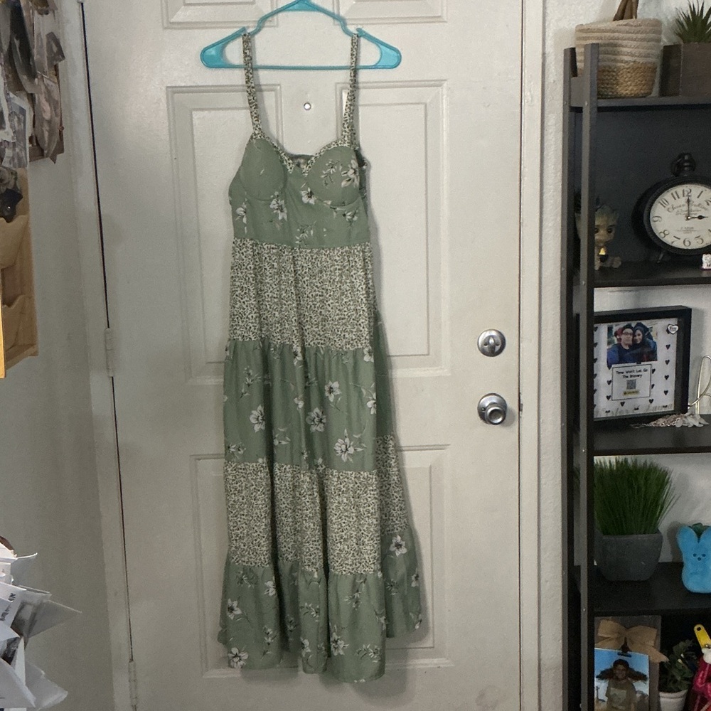 Sage Green Floral Tiered Maxi Sundress with Adjustable Straps